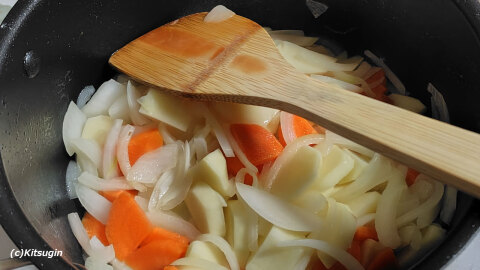 bi251103-003.jpg bi251103-003.jpg